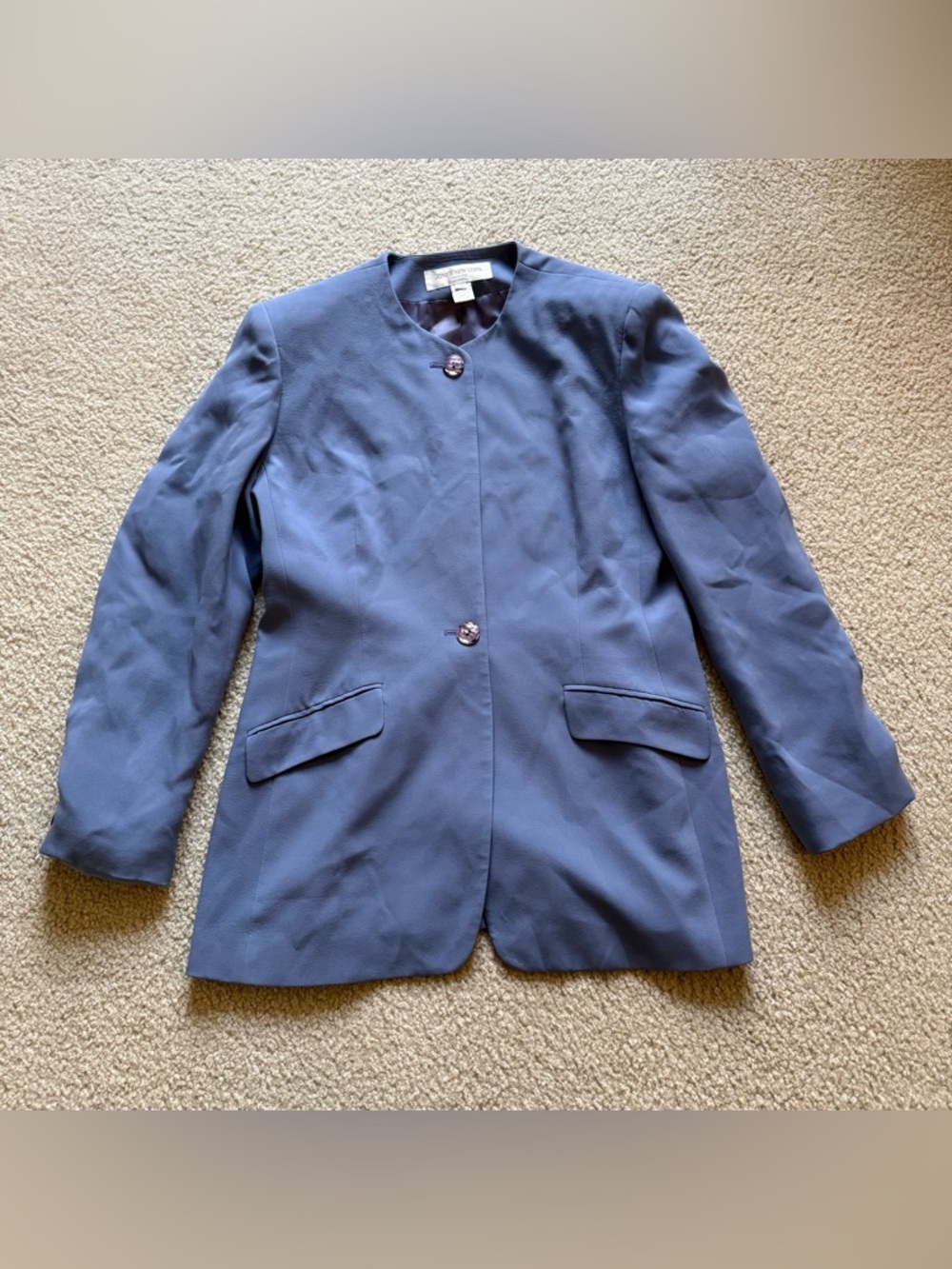 Vintage Jones New York silk blazer - Picture 2 of 14